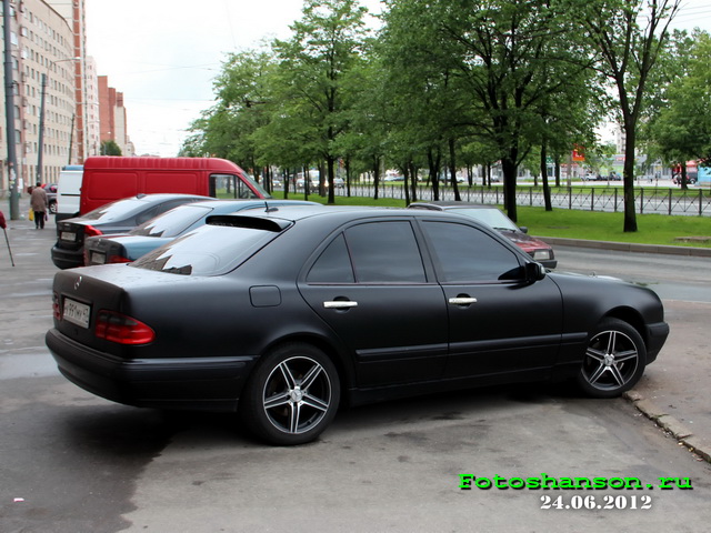 ������� Mercedes-Benz