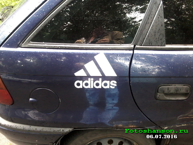 ����� Adidas
