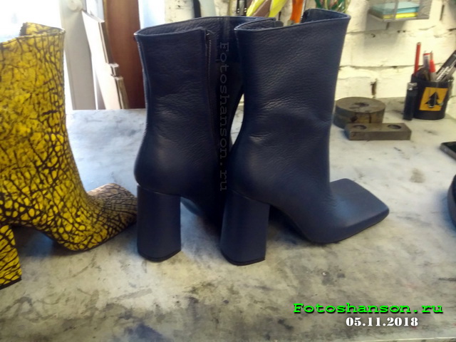 ������